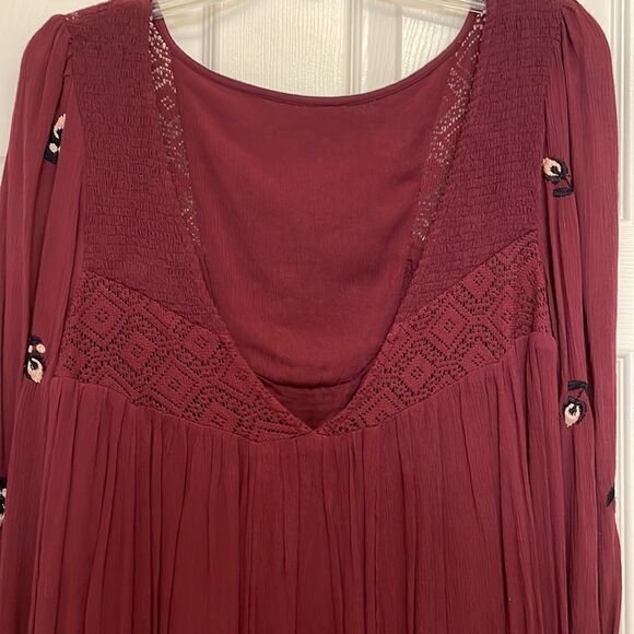 Free People Embroidered Mojave Bohemian Mini Dress in Plum - Picture 7 of 10